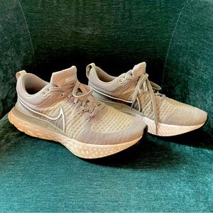 Nike Men’s React Infinity Run Flyknit 2 | Grey | Size 10.5